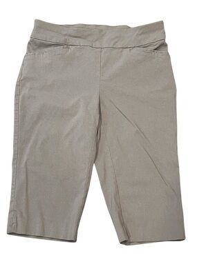 Chico's Pull-On Pedal Pusher Shorts Modest Chico’s Size 0.5 (US size 6) Taupe